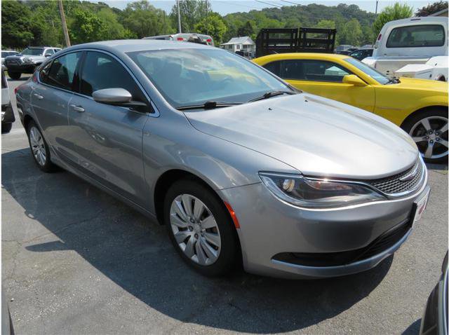 Used 2017 Chrysler 200 LX image 29