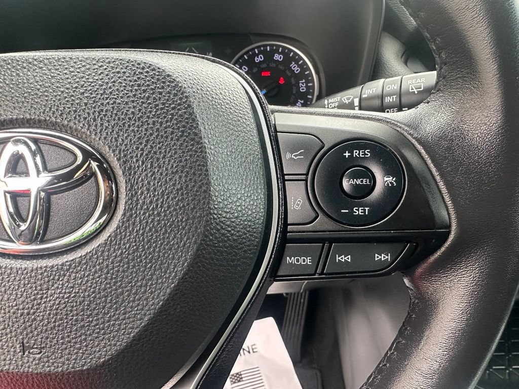 Used 2022 Toyota RAV4 SE AWD/4WD image 18