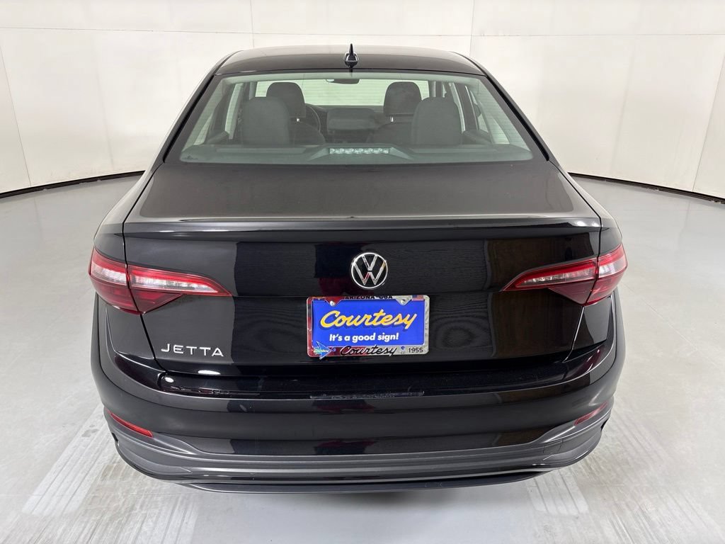 Used 2024 Volkswagen Jetta S FWD image 8