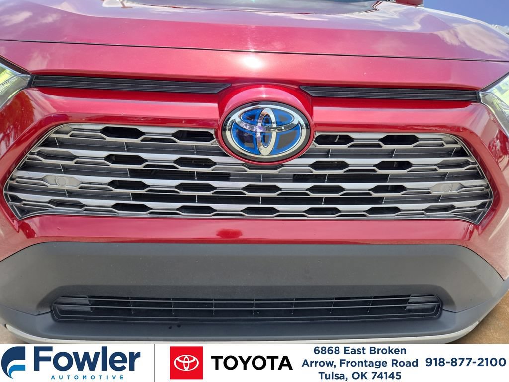Used 2024 Toyota RAV4 Limited AWD/4WD image 31