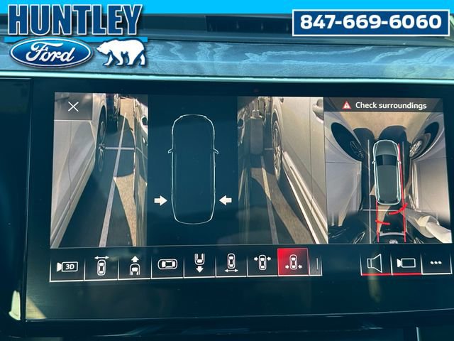 Used 2019 Audi e-tron Prestige w/ Prestige Package image 33