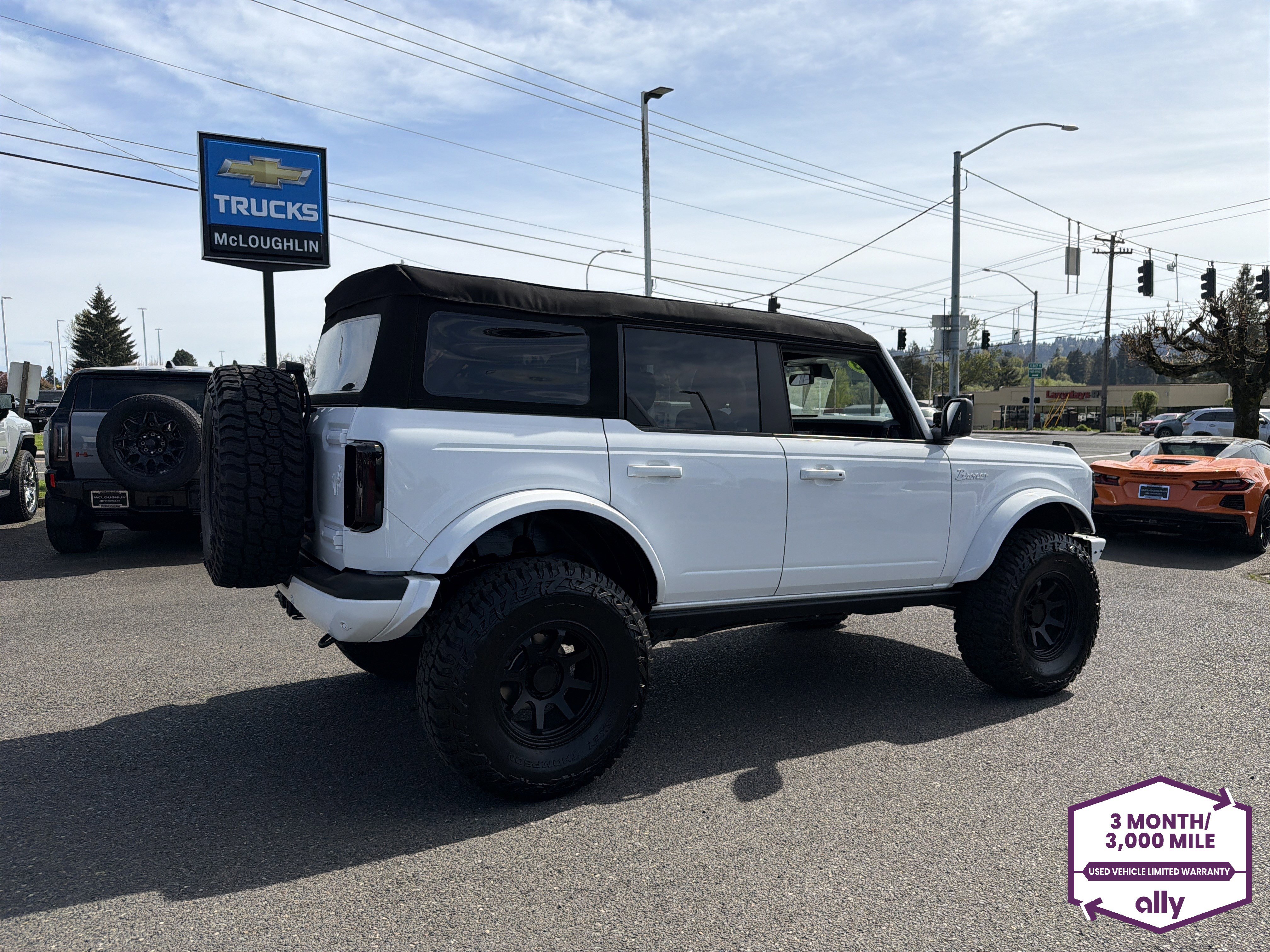 Used 2023 Ford Bronco Badlands w/ Sasquatch Package image 6