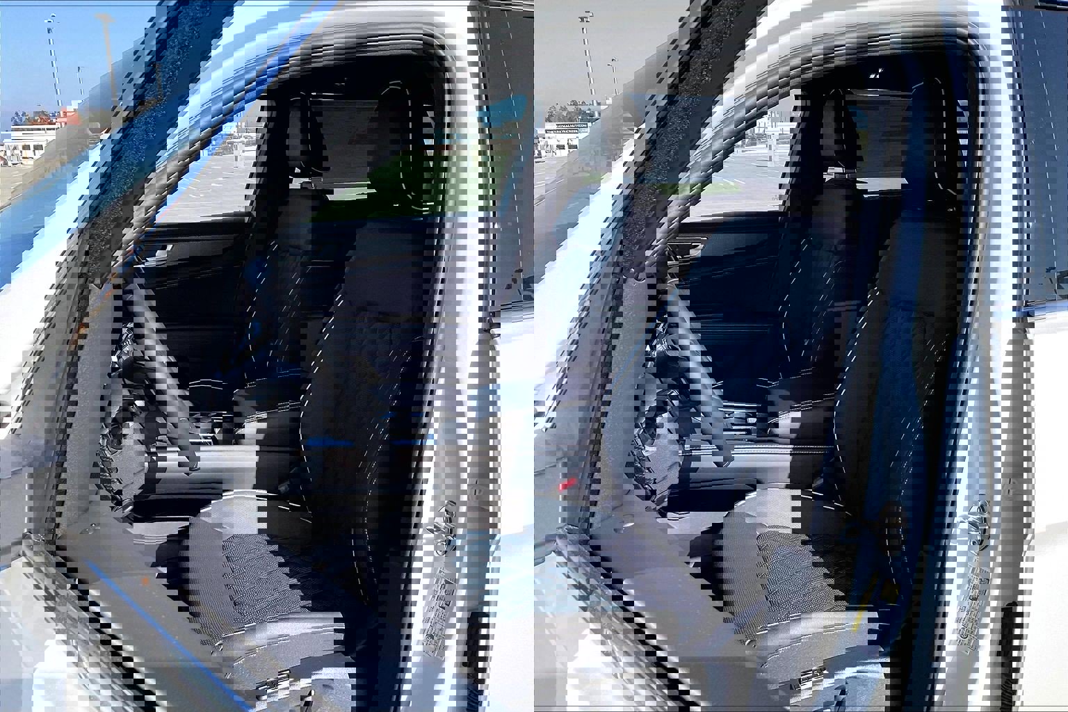 New 2026 Volkswagen Atlas Cross Sport SEL Premium R-Line image 8