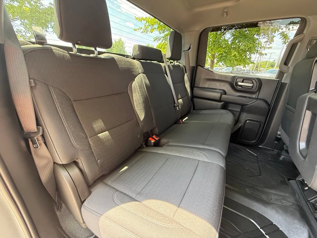 Used 2026 Chevrolet Silverado 1500 Custom w/ LPO, Dark Essentials Package AWD/4WD image 27