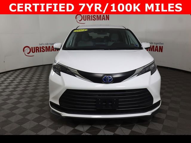Used 2024 Toyota Sienna LE image 12