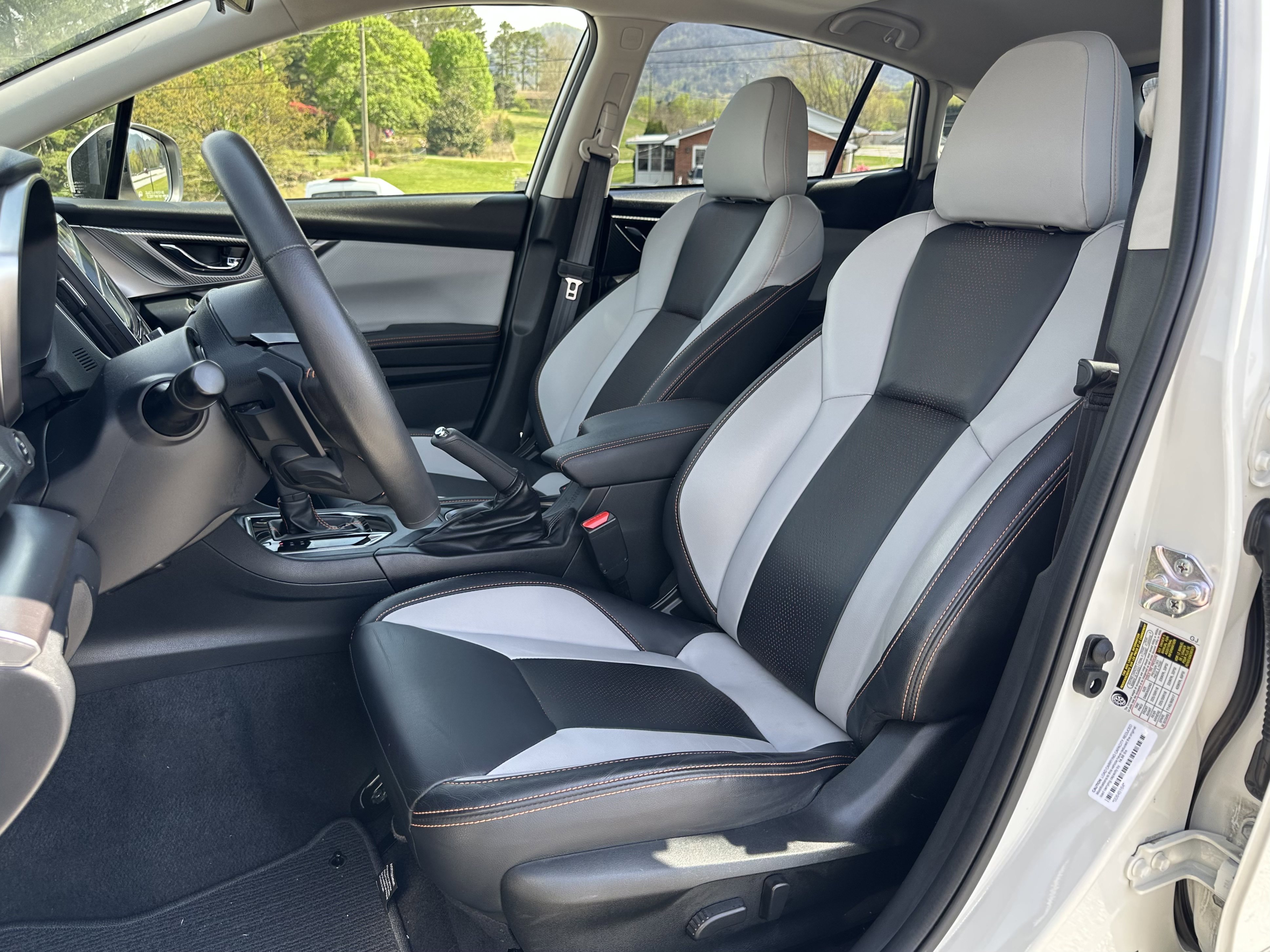 Used 2022 Subaru Crosstrek 2.5i Limited w/ Moonroof Package 2 AWD/4WD image 9