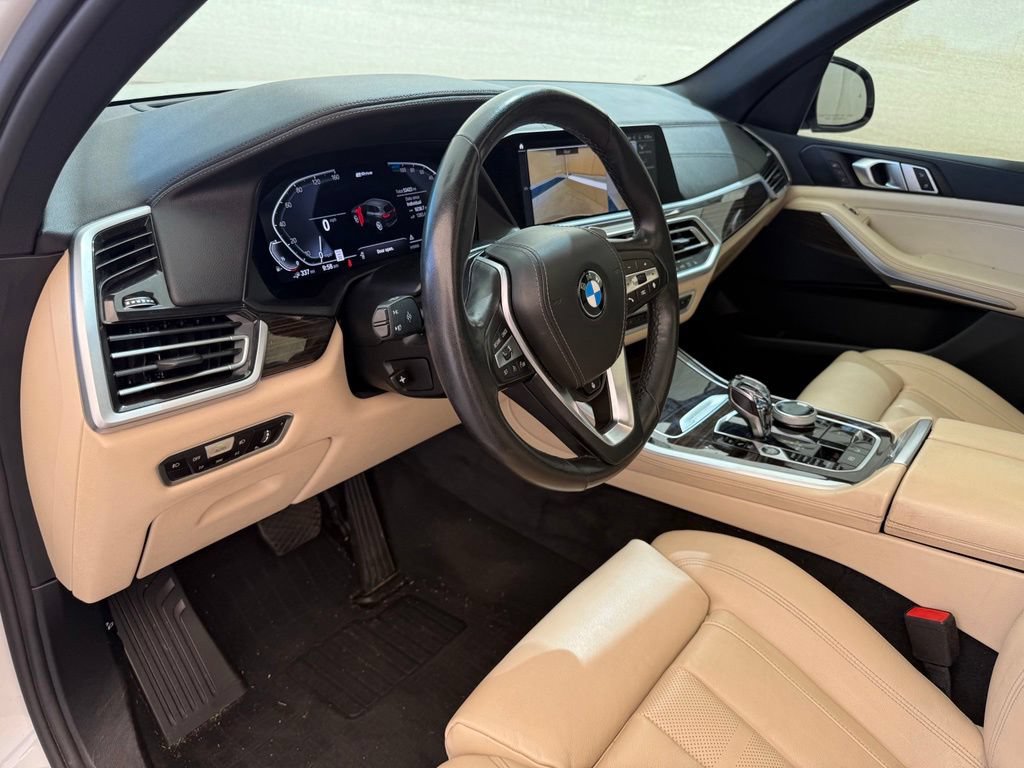 Used 2021 BMW X5 xDrive45e w/ Executive Package 3 AWD/4WD image 14