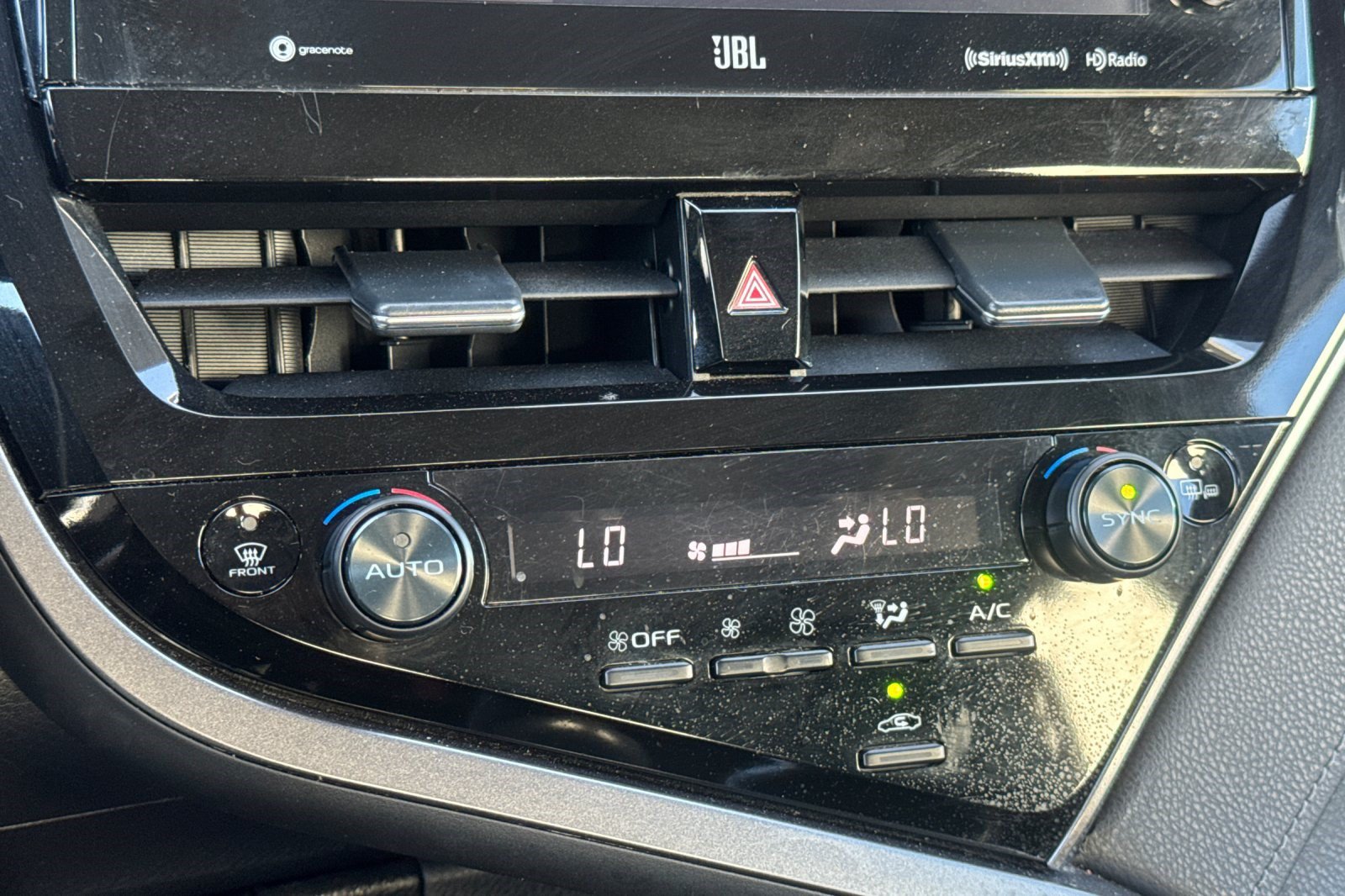 Used 2023 Toyota Camry XSE FWD image 19