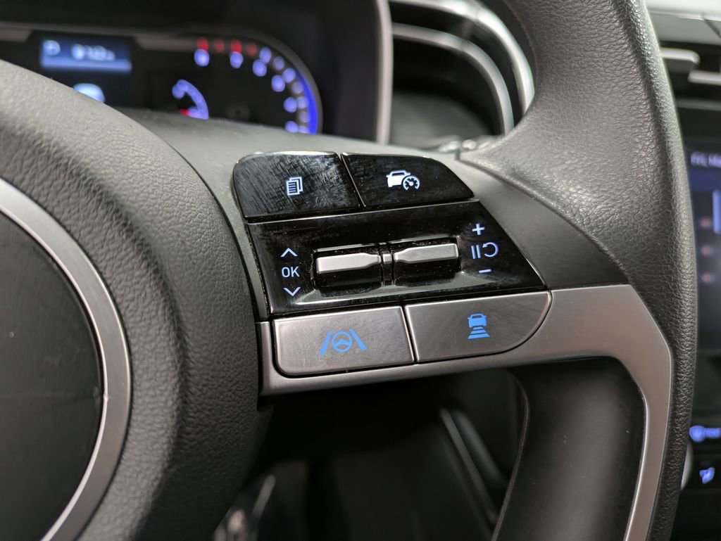 Certified 2023 Hyundai Tucson SEL AWD/4WD image 17