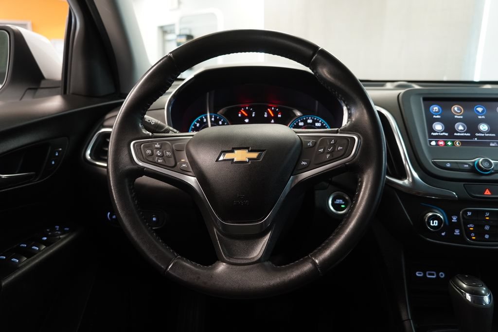 Used 2020 Chevrolet Equinox LT w/ Driver Convenience Package FWD image 19