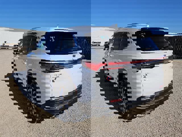 New 2026 Buick Enclave Preferred image 3