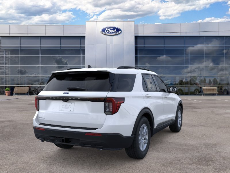 New 2026 Ford Explorer Active RWD image 16