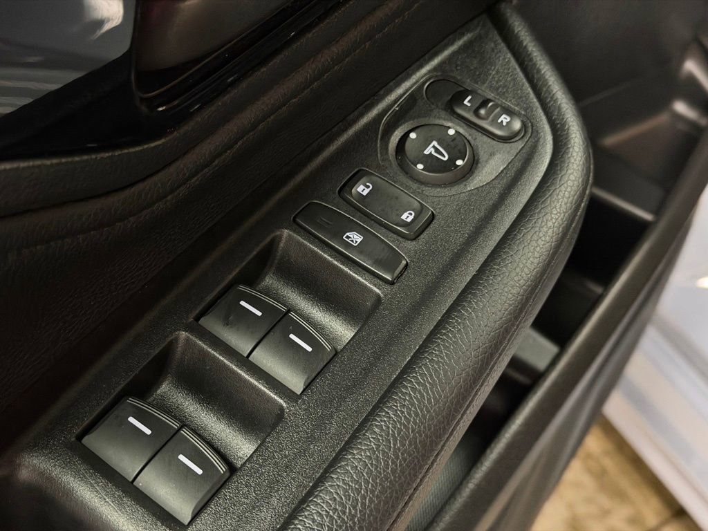 Used 2025 Honda Odyssey Touring image 33
