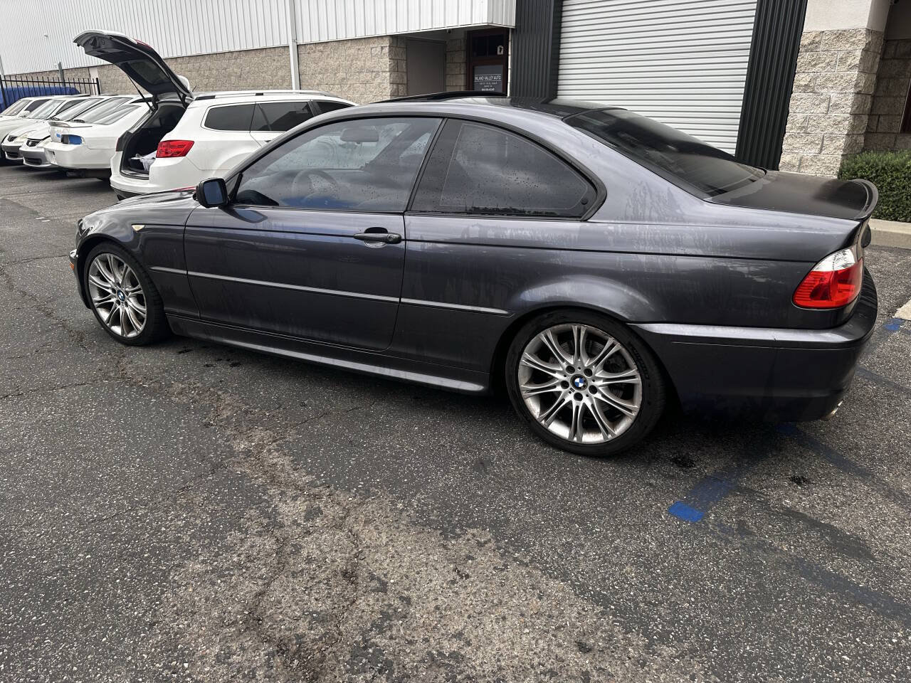 Used 2005 BMW 330Ci Coupe RWD image 3