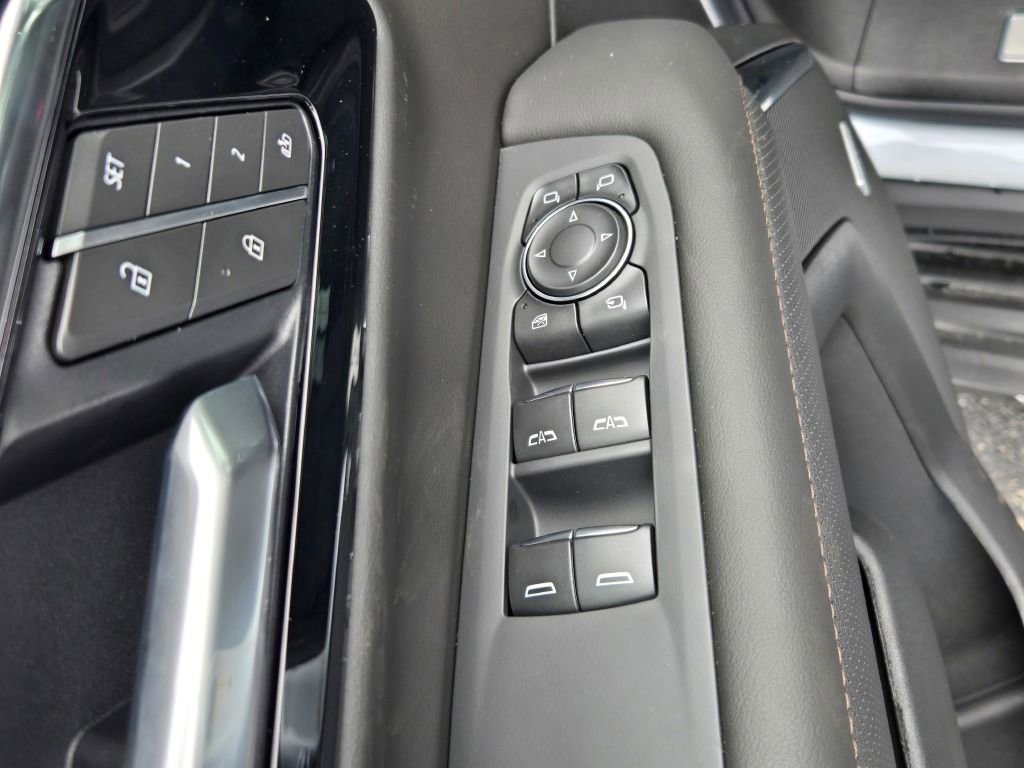 New 2026 Chevrolet Suburban High Country w/ Sun And Tow Package image 26