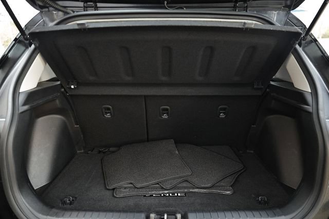 Used 2024 Hyundai Venue SEL image 31