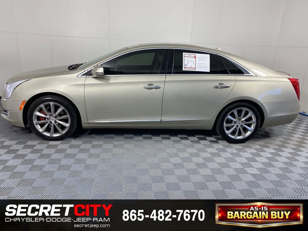 Used 2013 Cadillac XTS Luxury w/ Driver Awareness Package FWD image 4