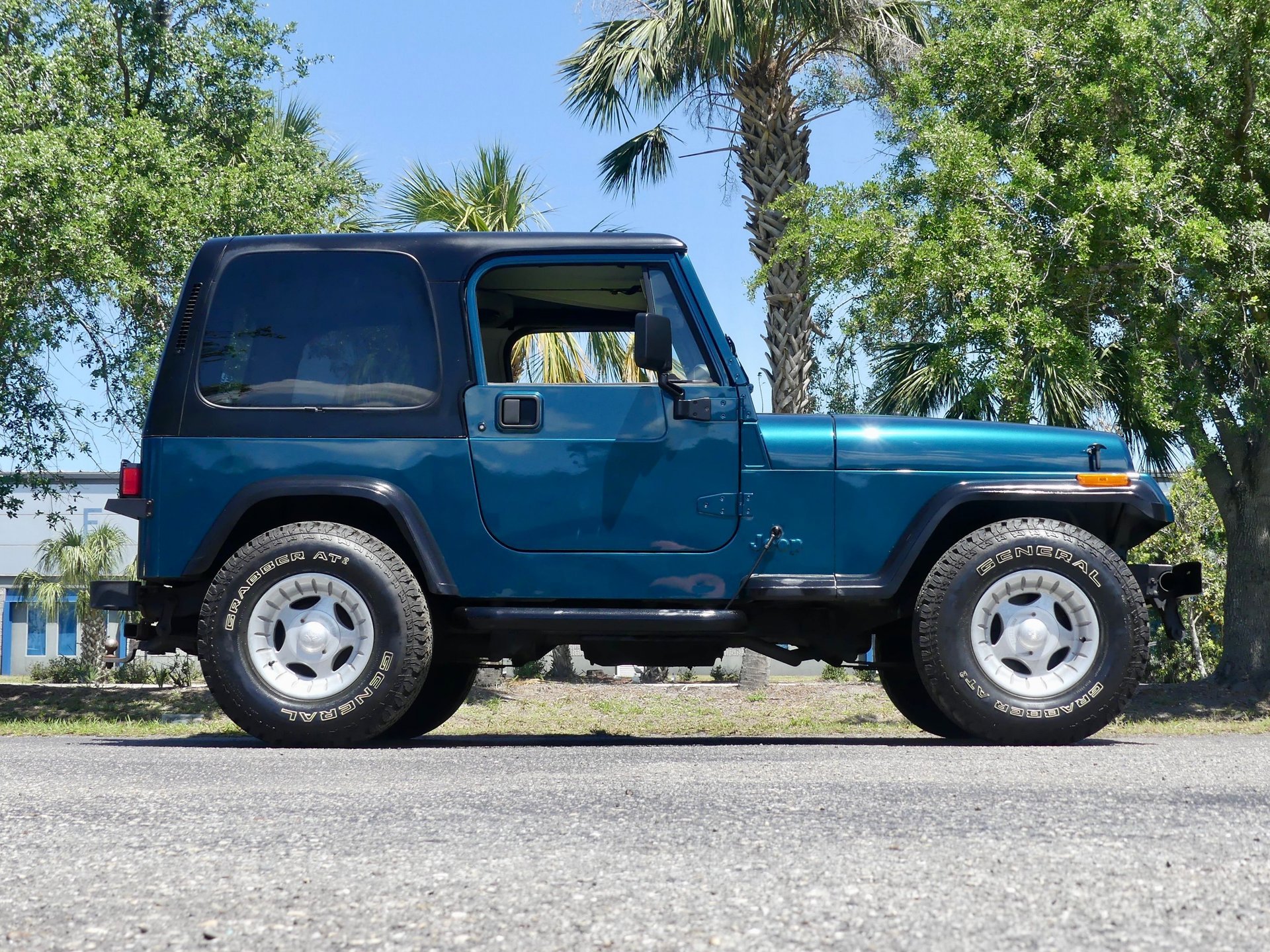 Used 1995 Jeep Wrangler Rio Grande image 24