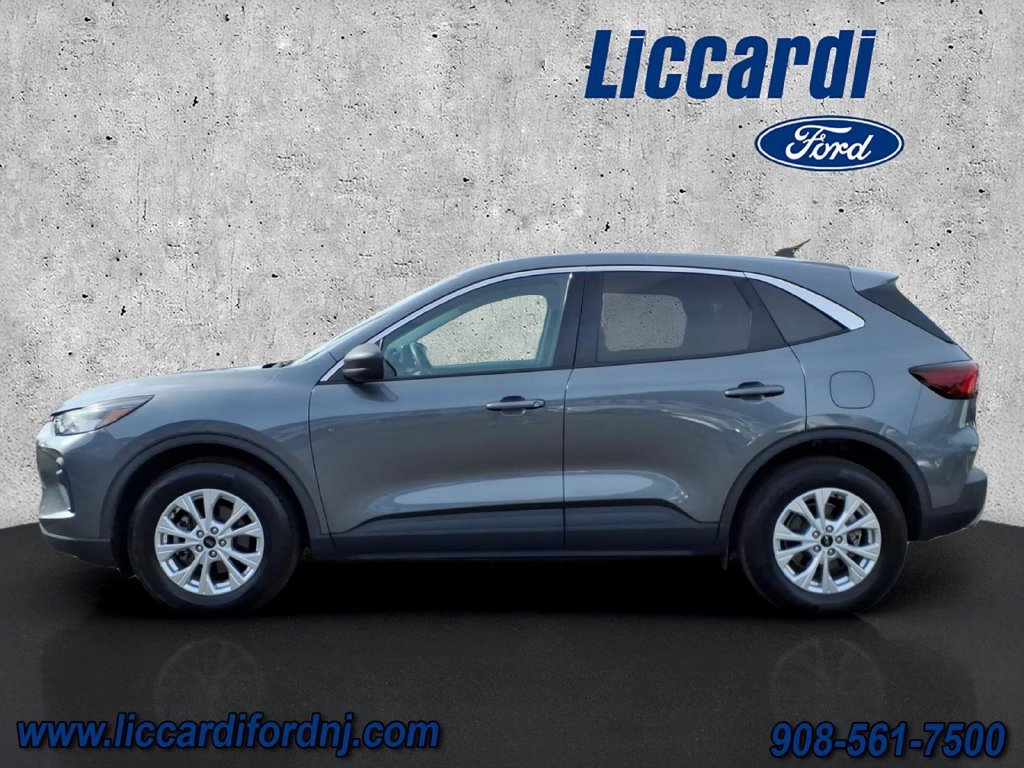 Used 2023 Ford Escape Active AWD/4WD image 4
