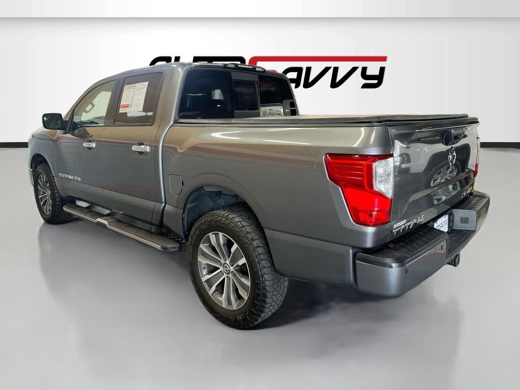 Used 2018 Nissan Titan SL AWD/4WD image 5