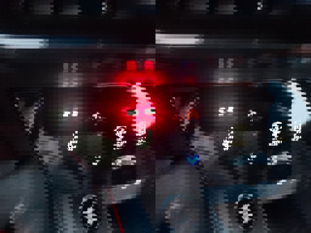 New 2026 Nissan Kicks SR w/ SR Premium Package image 17