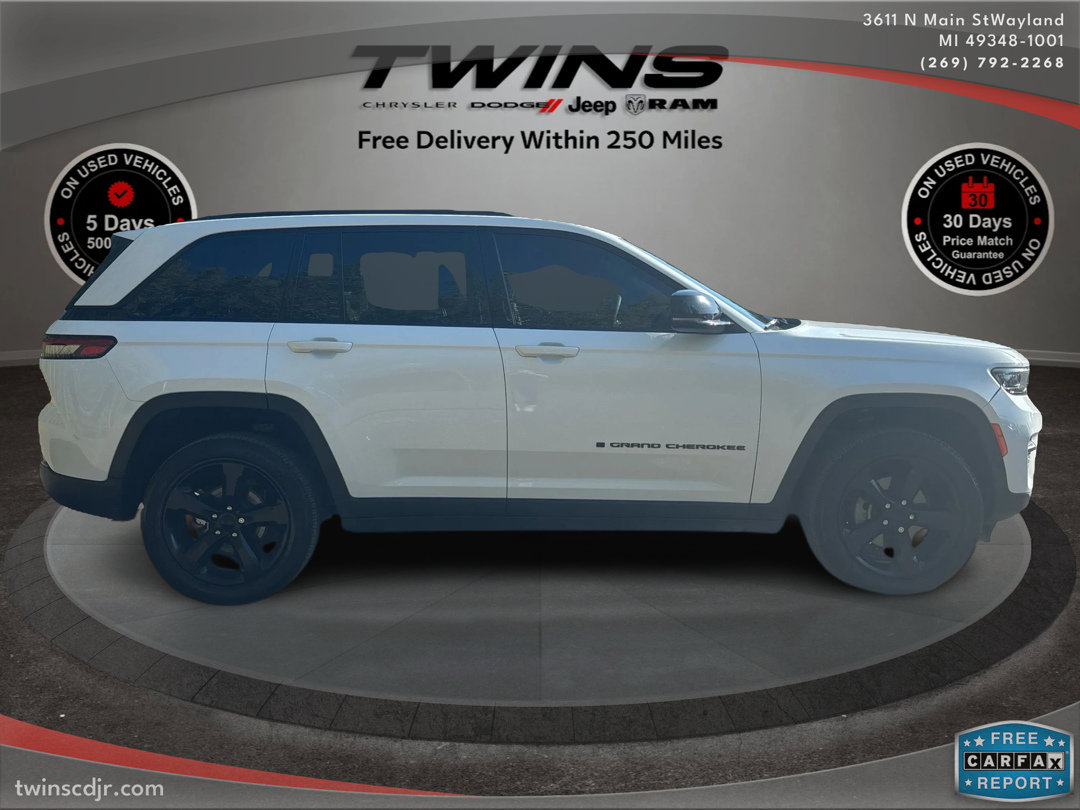 Used 2023 Jeep Grand Cherokee Altitude image 2