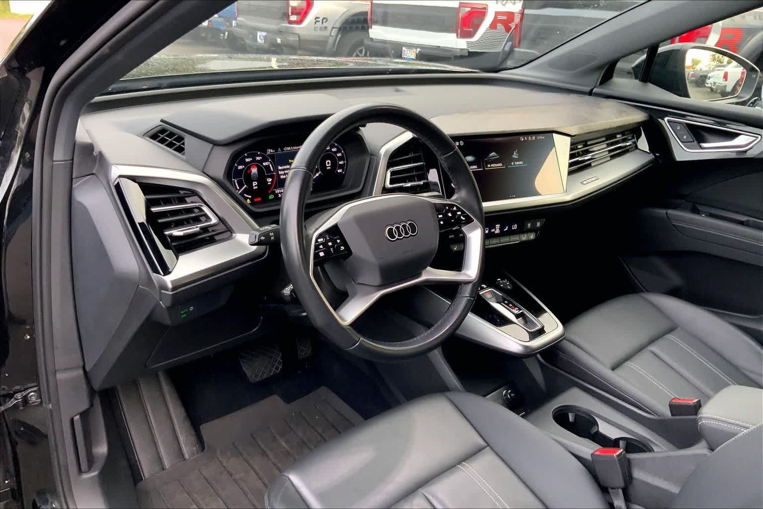 Used 2024 Audi Q4 e-tron Premium AWD/4WD video 2