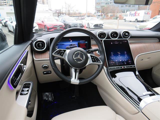 Used 2024 Mercedes-Benz GLC 300 4MATIC image 10