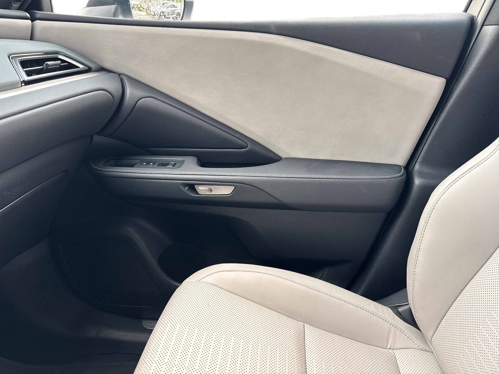 Certified 2025 Lexus TX 350 AWD w/ Technology Package image 24