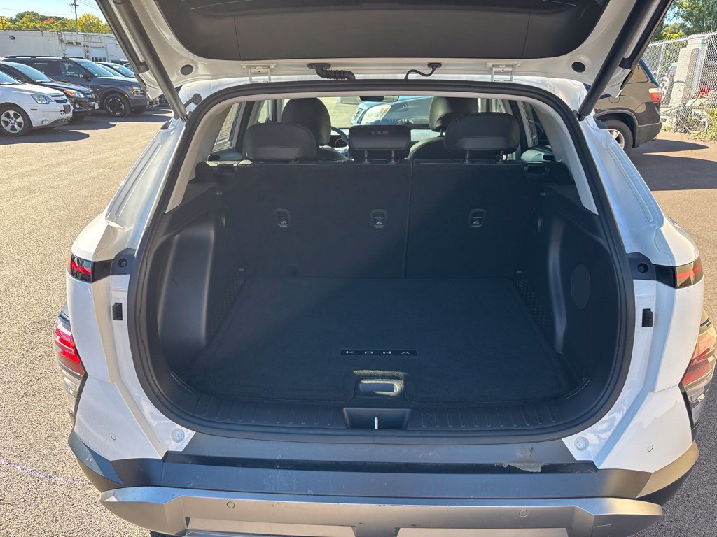 Certified 2025 Hyundai Kona Limited AWD/4WD image 25