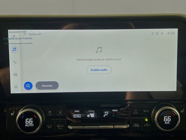 New 2026 Toyota Highlander XLE image 24