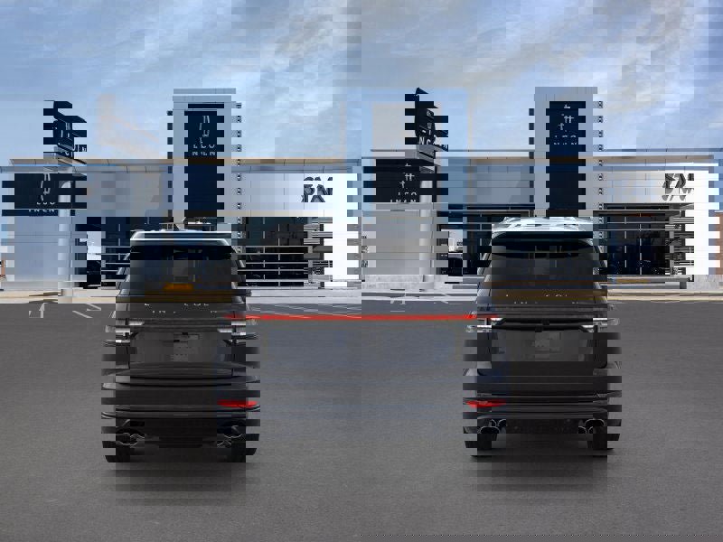 New 2025 Lincoln Aviator AWD w/ Jet Appearance Package image 5