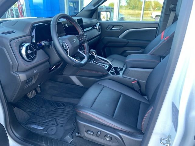 Used 2023 Chevrolet Colorado Z71 w/ Z71 Convenience Package 2 image 7
