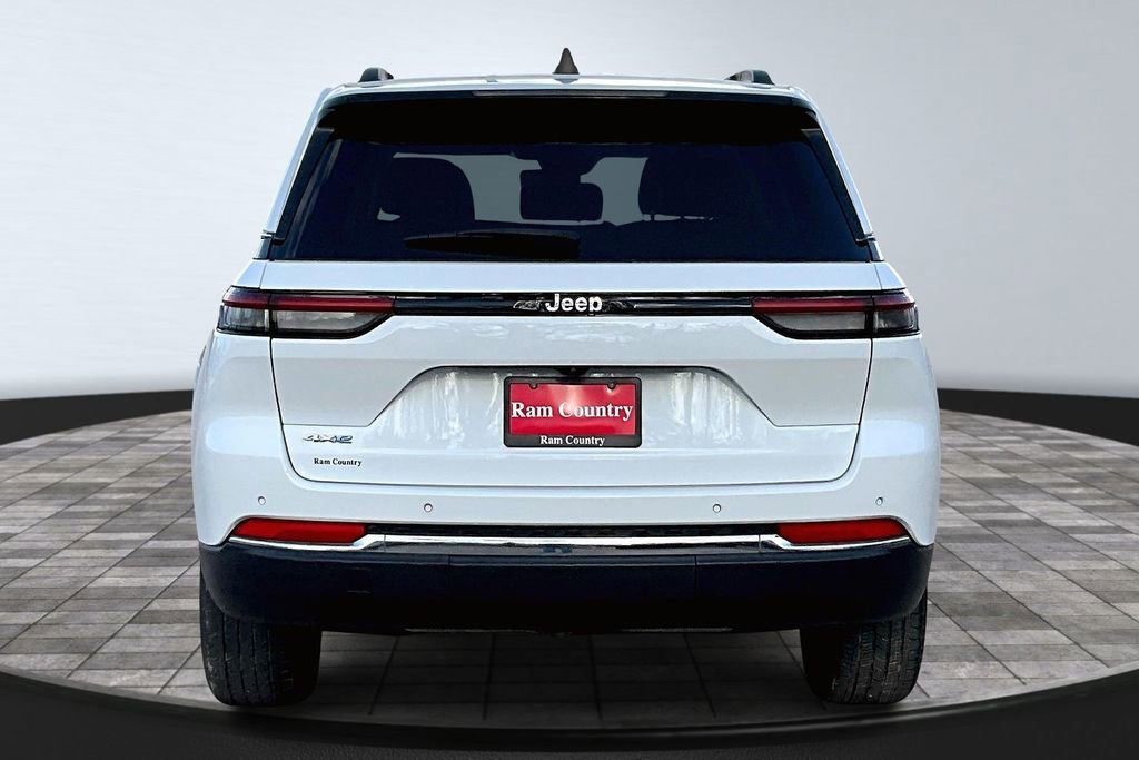 Used 2022 Jeep Grand Cherokee Limited 4xe AWD/4WD image 6