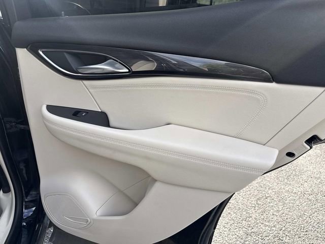 Used 2021 Buick Envision Essence image 11