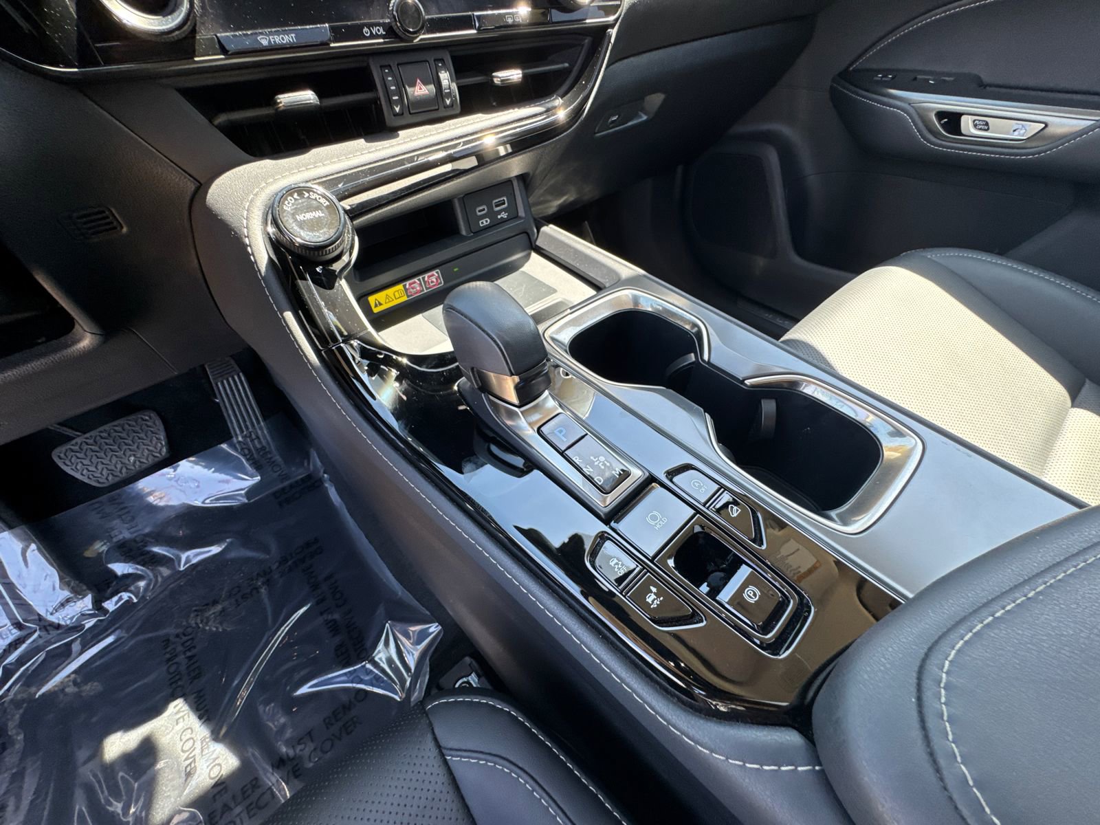 Used 2024 Lexus NX 350 AWD image 31