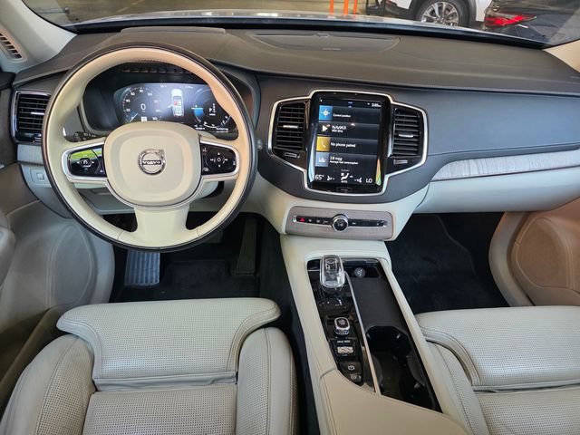 Used 2021 Volvo XC90 T8 Inscription w/ Advanced Package AWD/4WD image 11