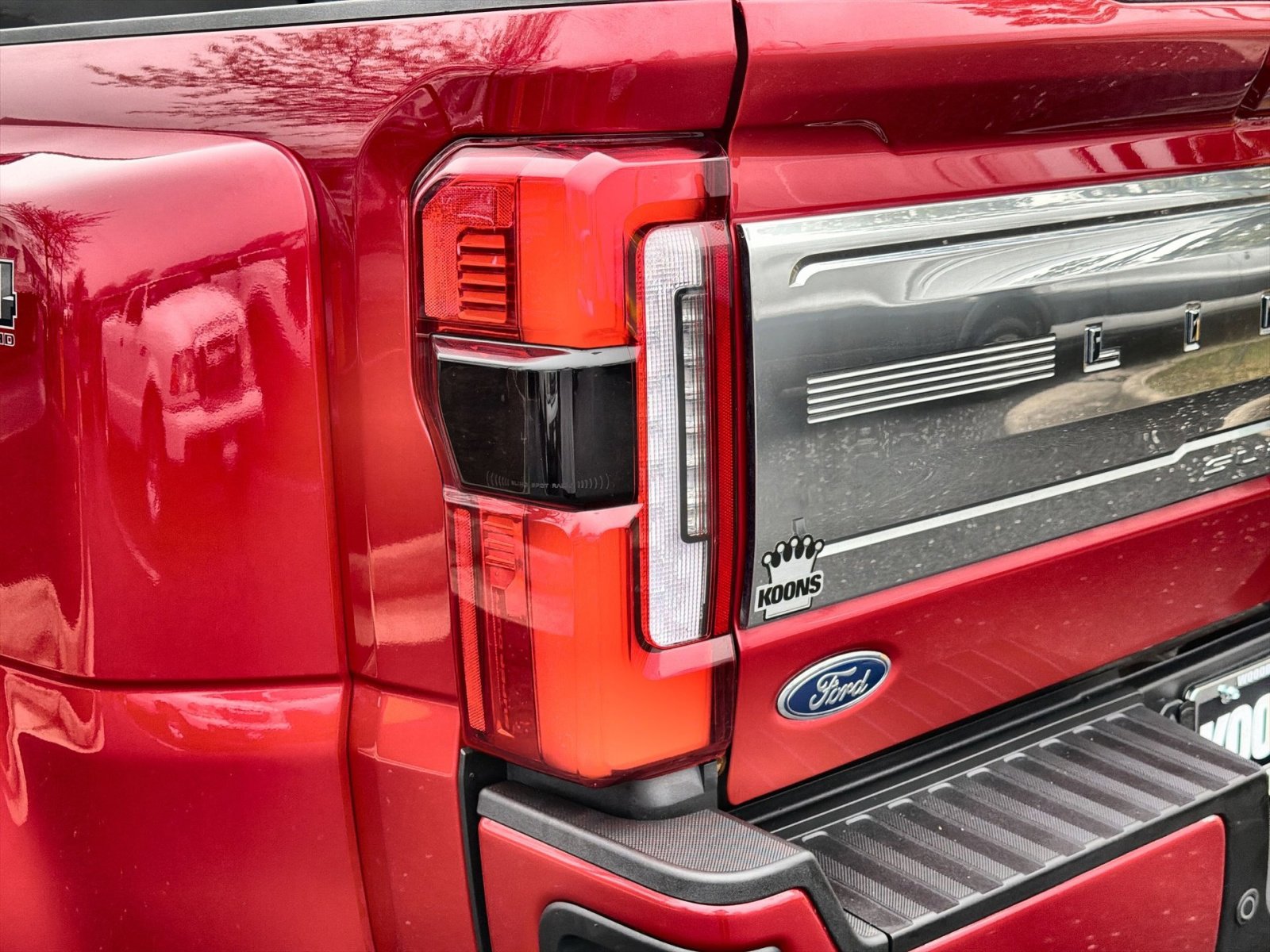 Used 2024 Ford F450 Limited w/ FX4 Off-Road Package AWD/4WD image 17