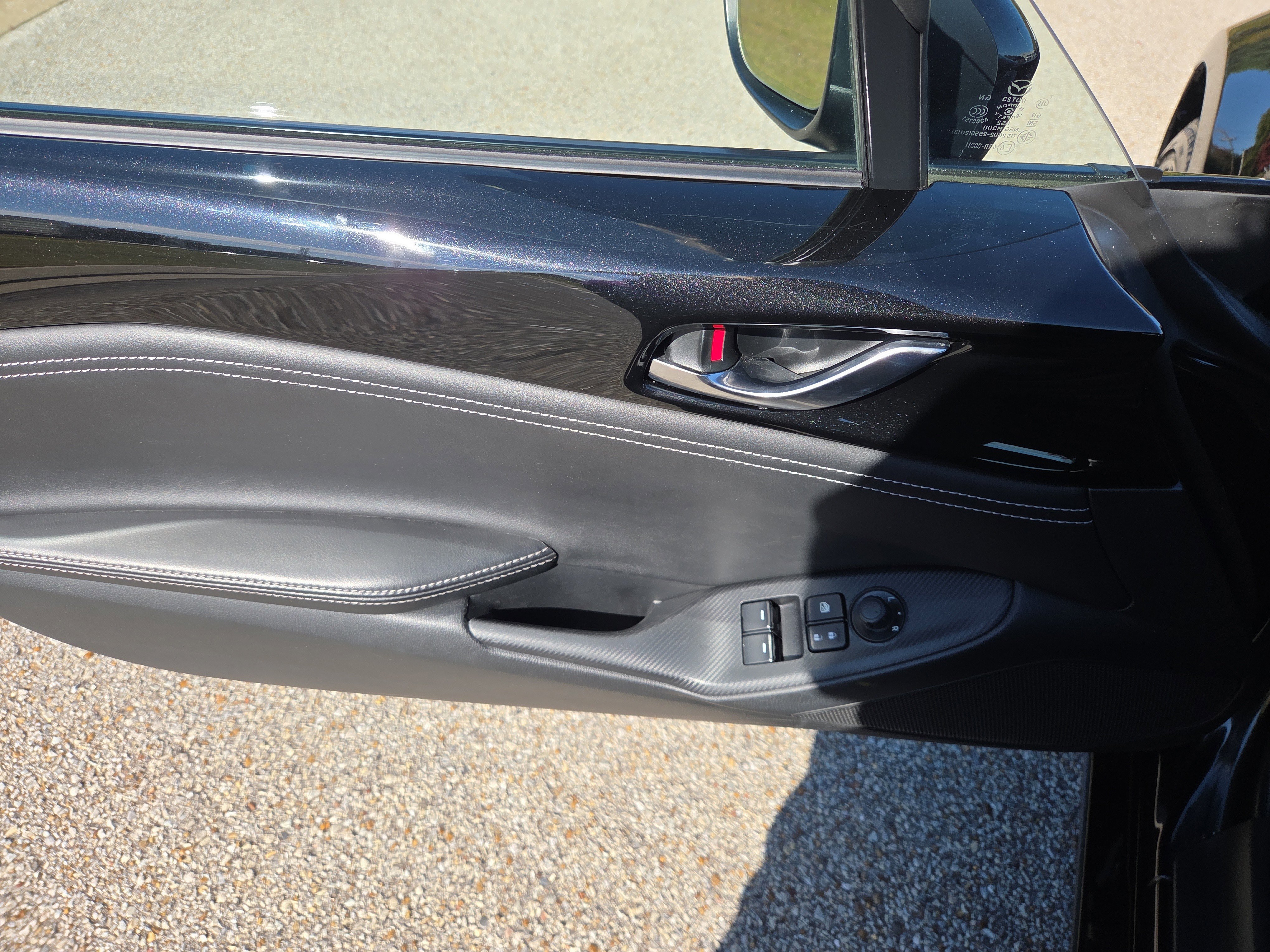 Used 2024 MAZDA MX-5 Miata RF Grand Touring image 8