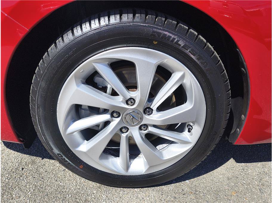 Used 2017 Acura ILX FWD image 19