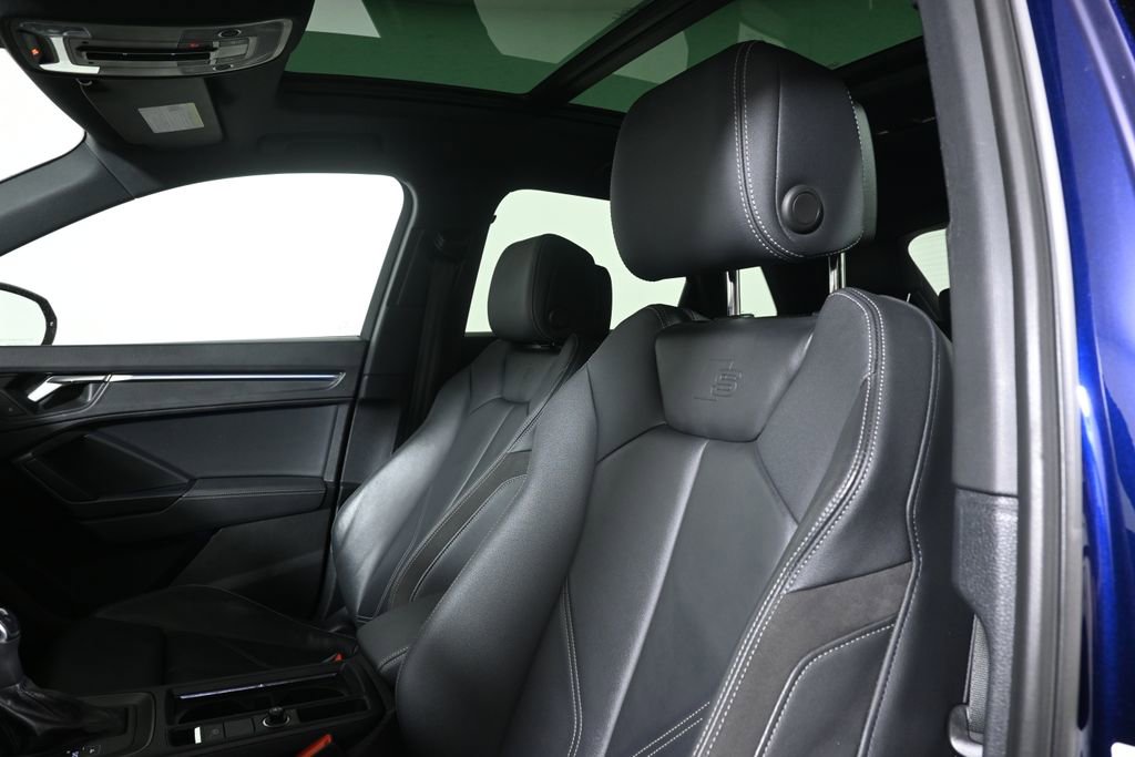 Used 2022 Audi Q3 2.0T Premium Plus w/ Premium Plus Package AWD/4WD image 5