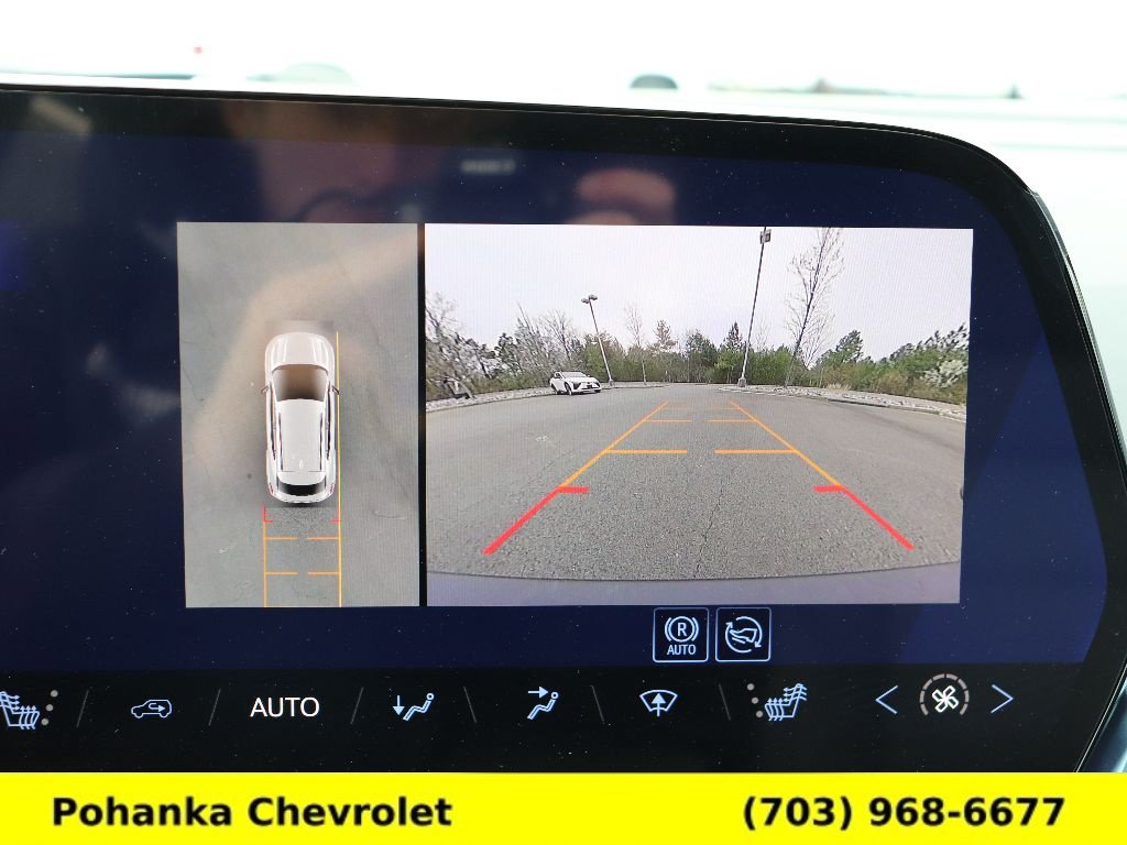 New 2026 Chevrolet Equinox EV LT AWD/4WD image 17
