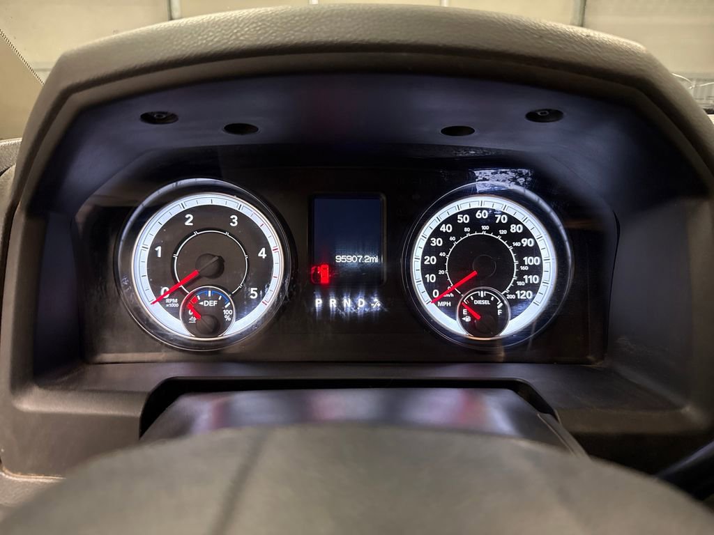 Used 2017 RAM 2500 Tradesman w/ Chrome Appearance Group image 11