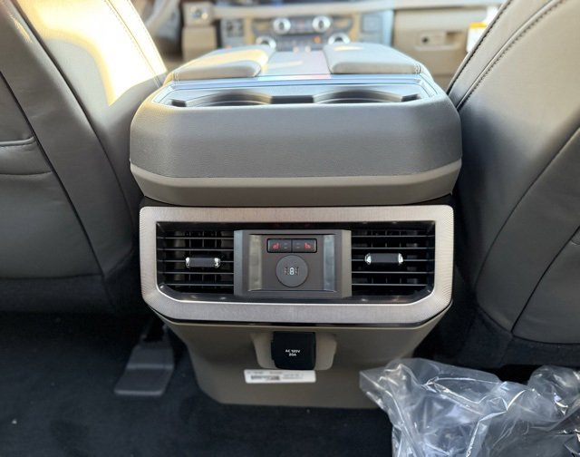 New 2026 Ford F250 Platinum image 29