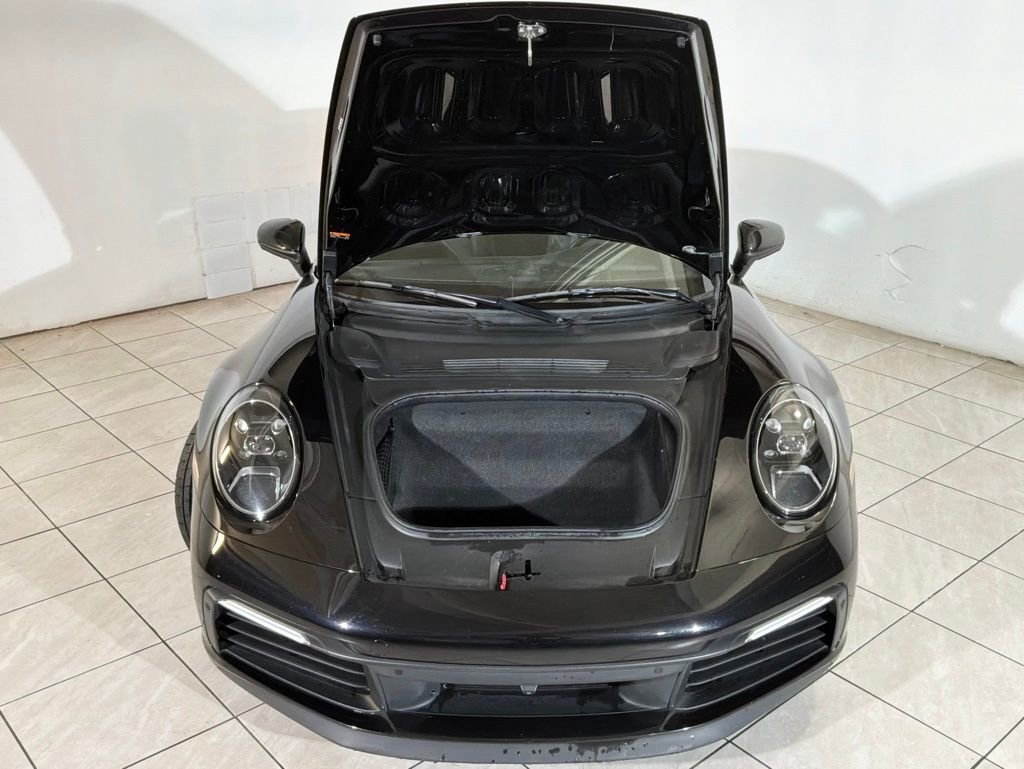 Used 2022 Porsche 911 Carrera 4S image 16