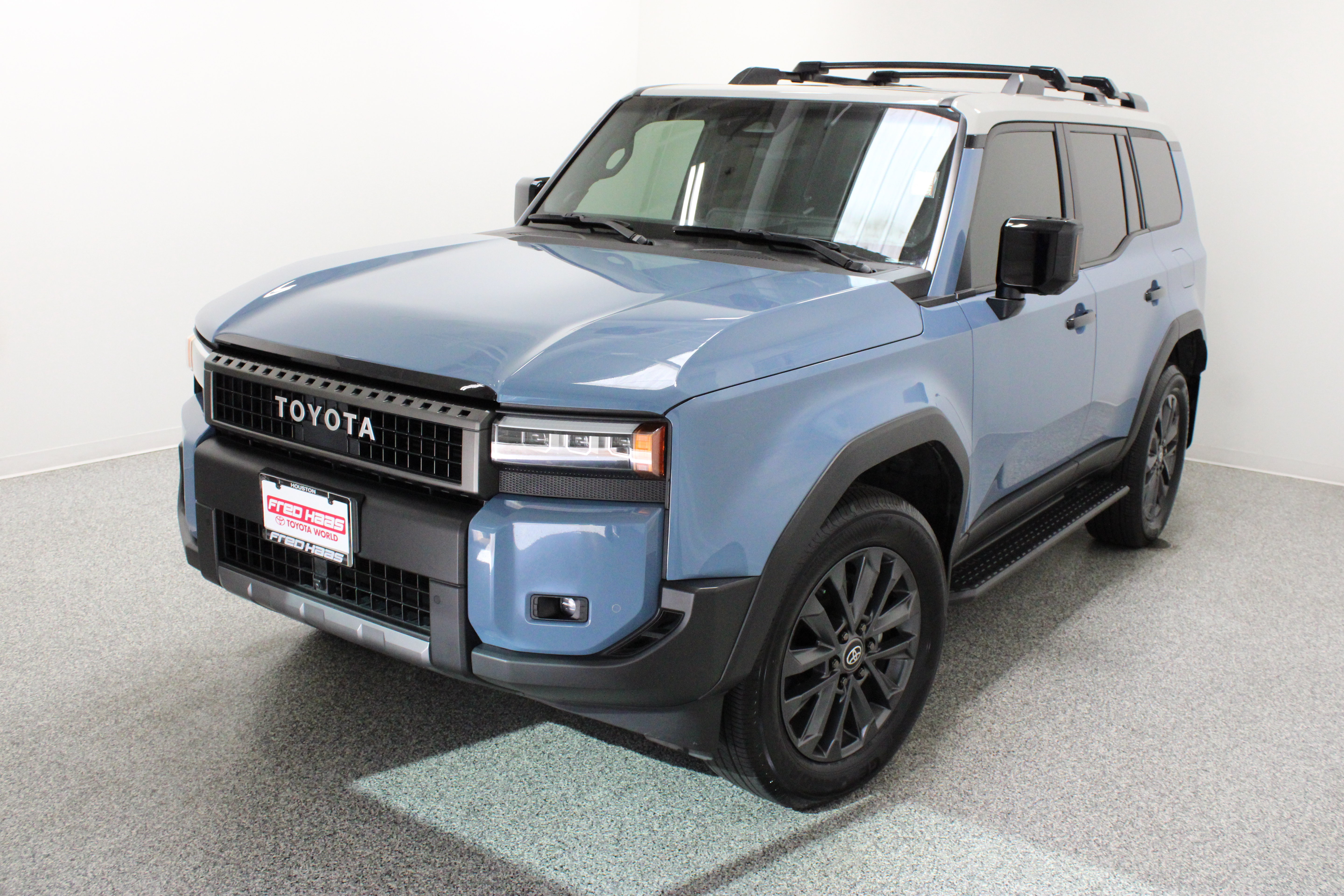 Used 2025 Toyota Land Cruiser w/ Premium Package AWD/4WD image 2