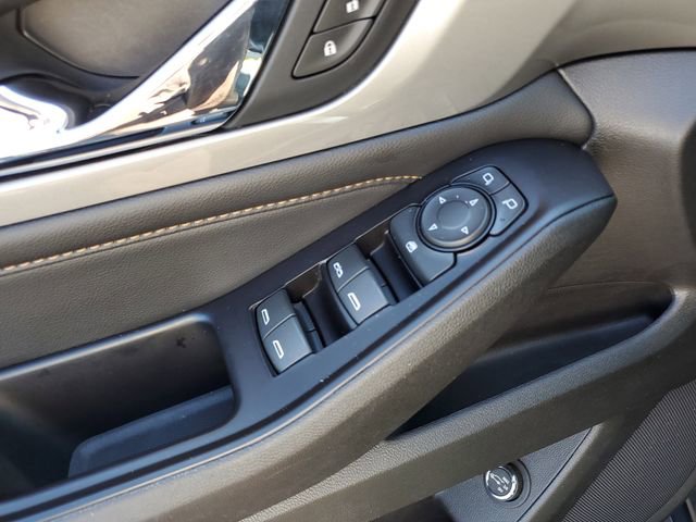 Used 2018 Chevrolet Traverse LT AWD/4WD image 22
