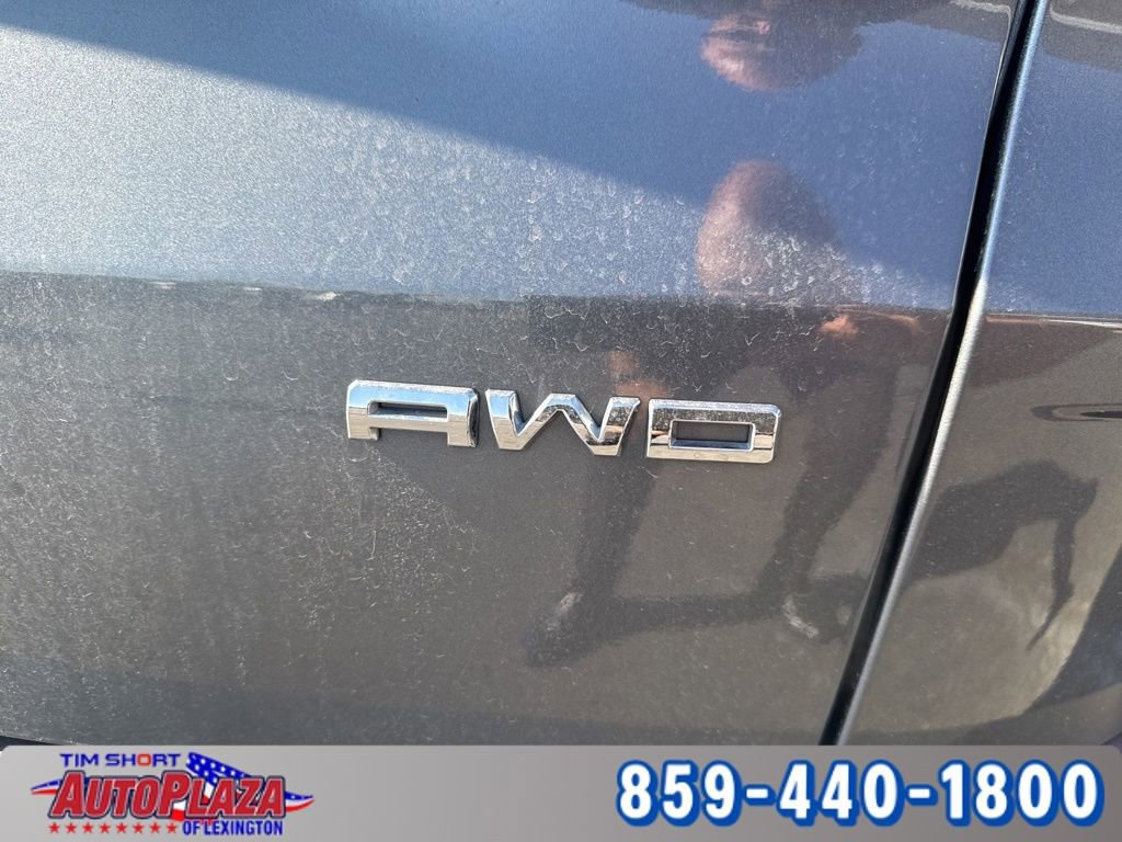 Used 2025 Ford Escape Active AWD/4WD image 16