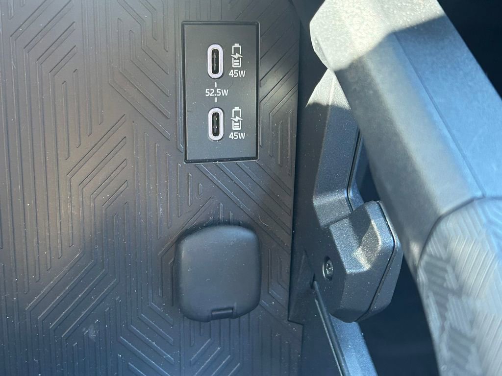 Used 2025 Toyota 4Runner TRD Off-Road Premium w/ Tow Technology Package image 37