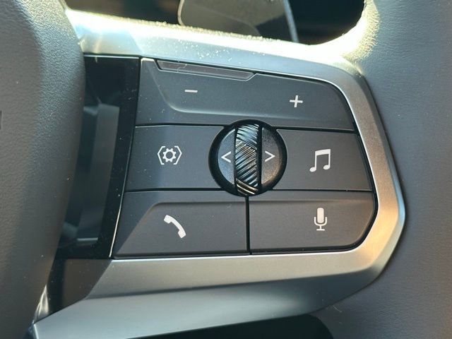 New 2026 BMW X2 xDrive28i w/ Technology Package image 16